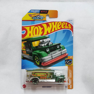 HOT WHEELS Road Bandit Green